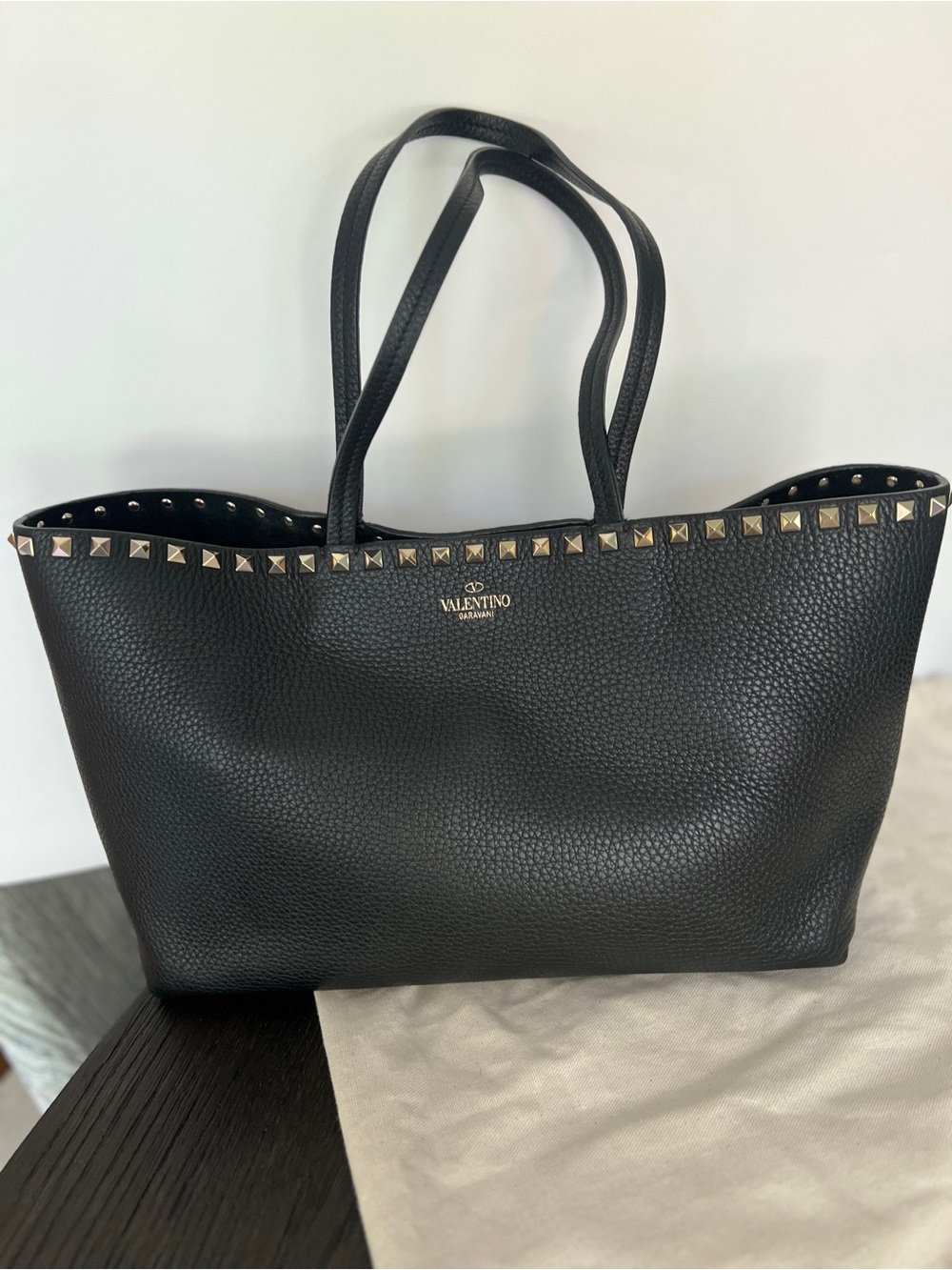 Valentino Garavani Black Pebbled Leather Rockstud Tote